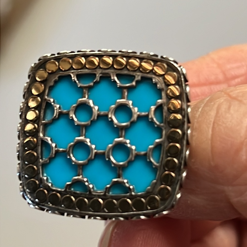 JOHN HARDY  Turquoise and 18 K face sterling 
Ring.